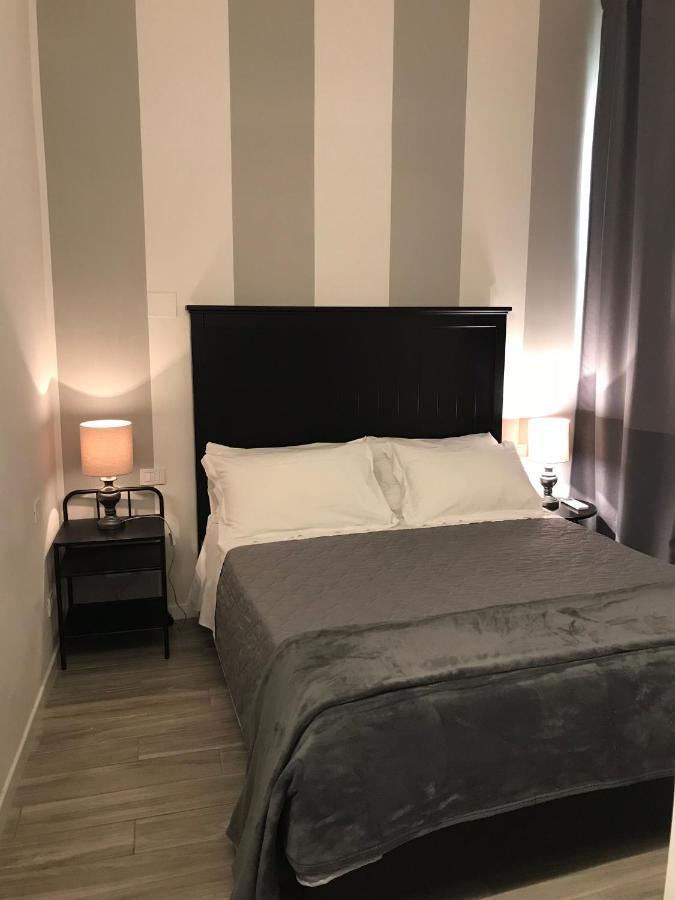 Cynthia'S Garden - Apartment With Private Garden In Santa Croce Florence Ngoại thất bức ảnh