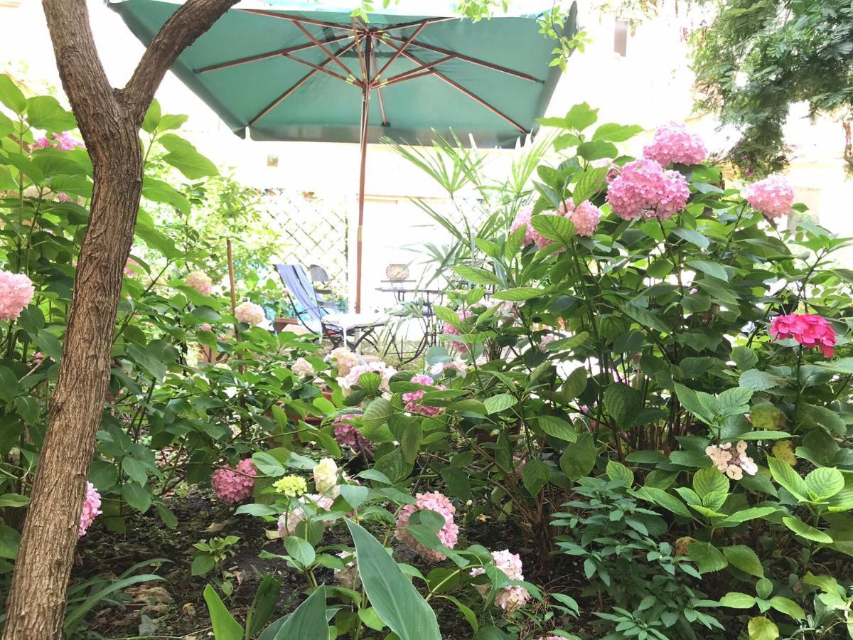 Cynthia'S Garden - Apartment With Private Garden In Santa Croce Florence Ngoại thất bức ảnh